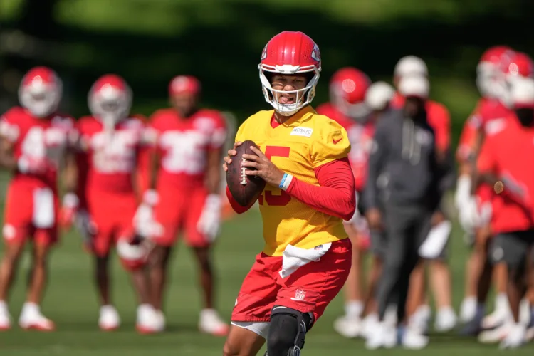 Reid says Mahomes might sit out preseason games